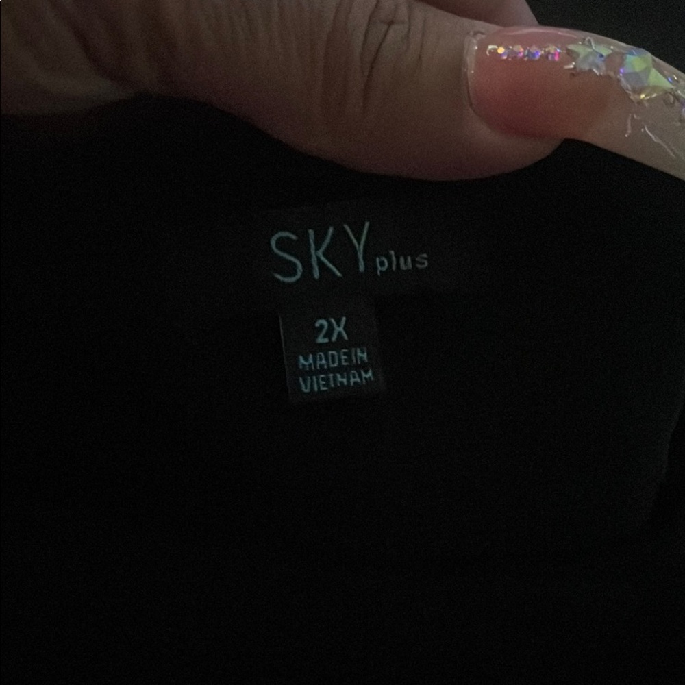 Sky Plus Black Garment
